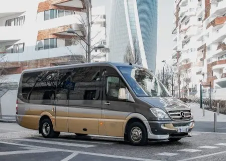 Luxury-minibus-450x322